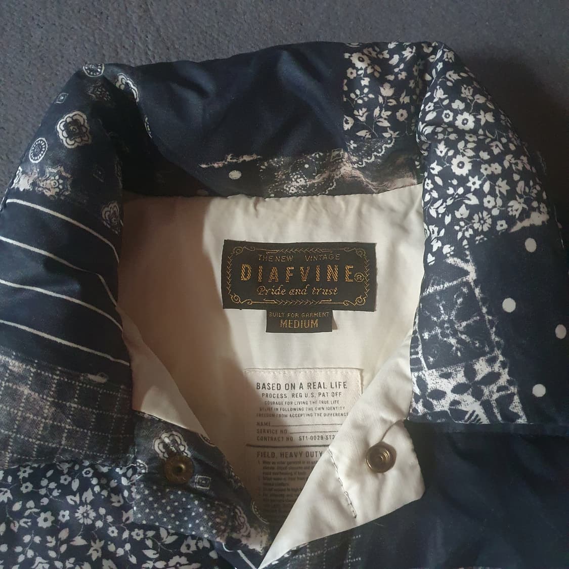 디아프바인 반다나 페이즐리 다운 패딩 자켓 M 상품이미지3