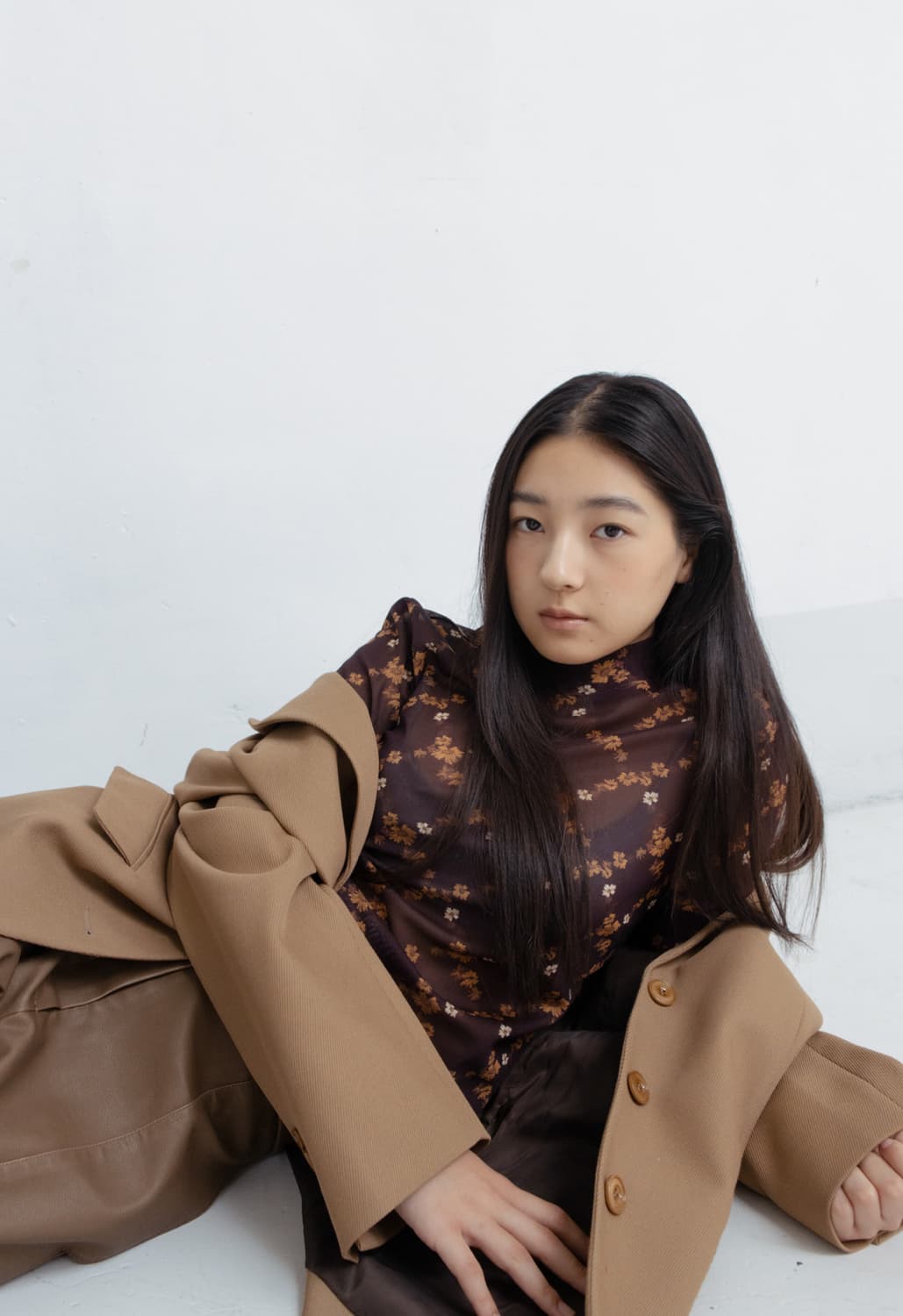 Rrace flower mesh t-shirt 레이스 플라워 메쉬 티서츠 상품이미지3