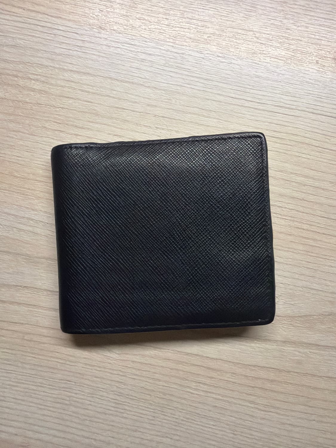 프라다 백화점 정품 남성 반지갑 팝니다 상품이미지3