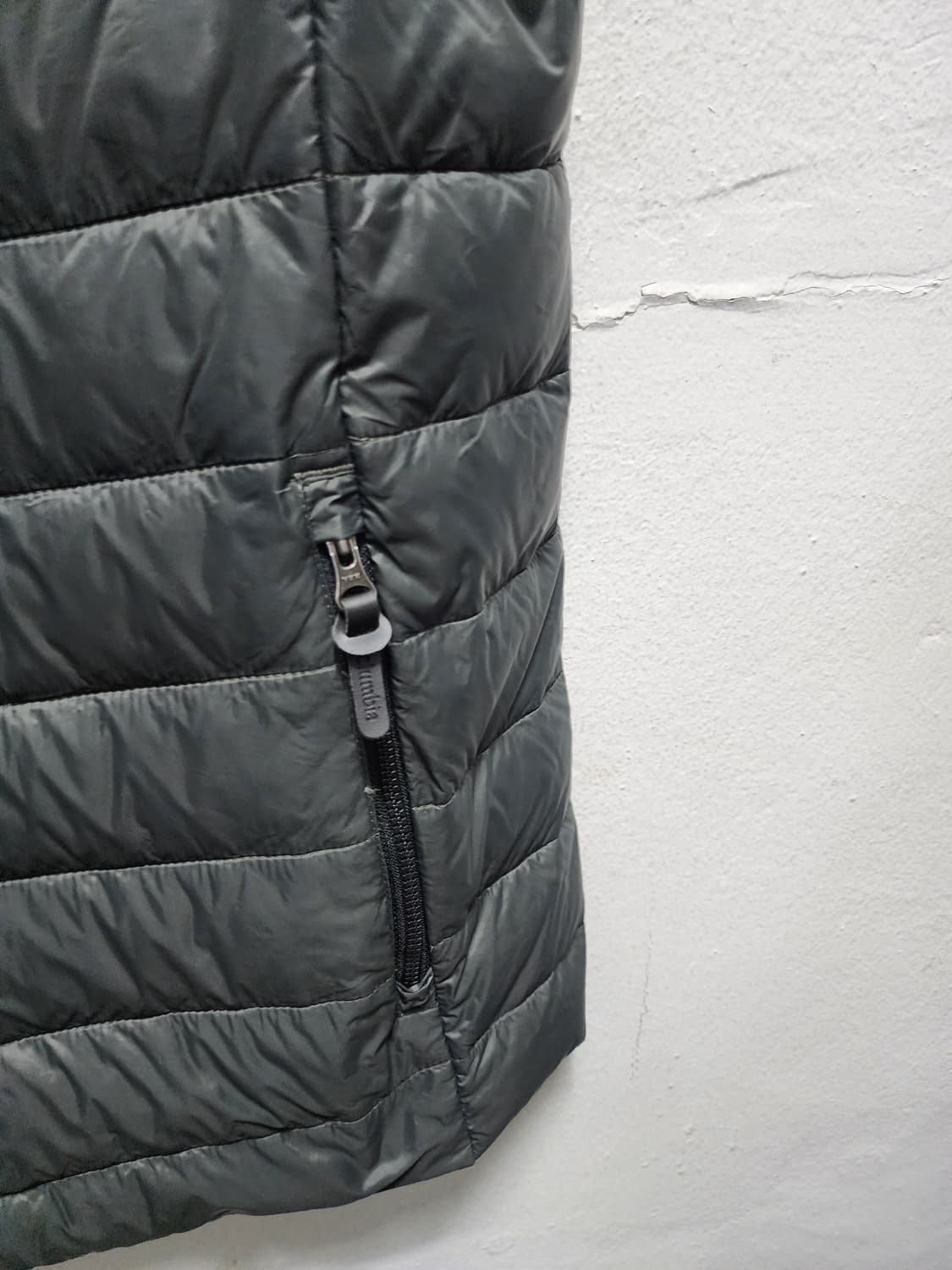 컬럼비아 경량 패딩 조끼 XXL 상품이미지5