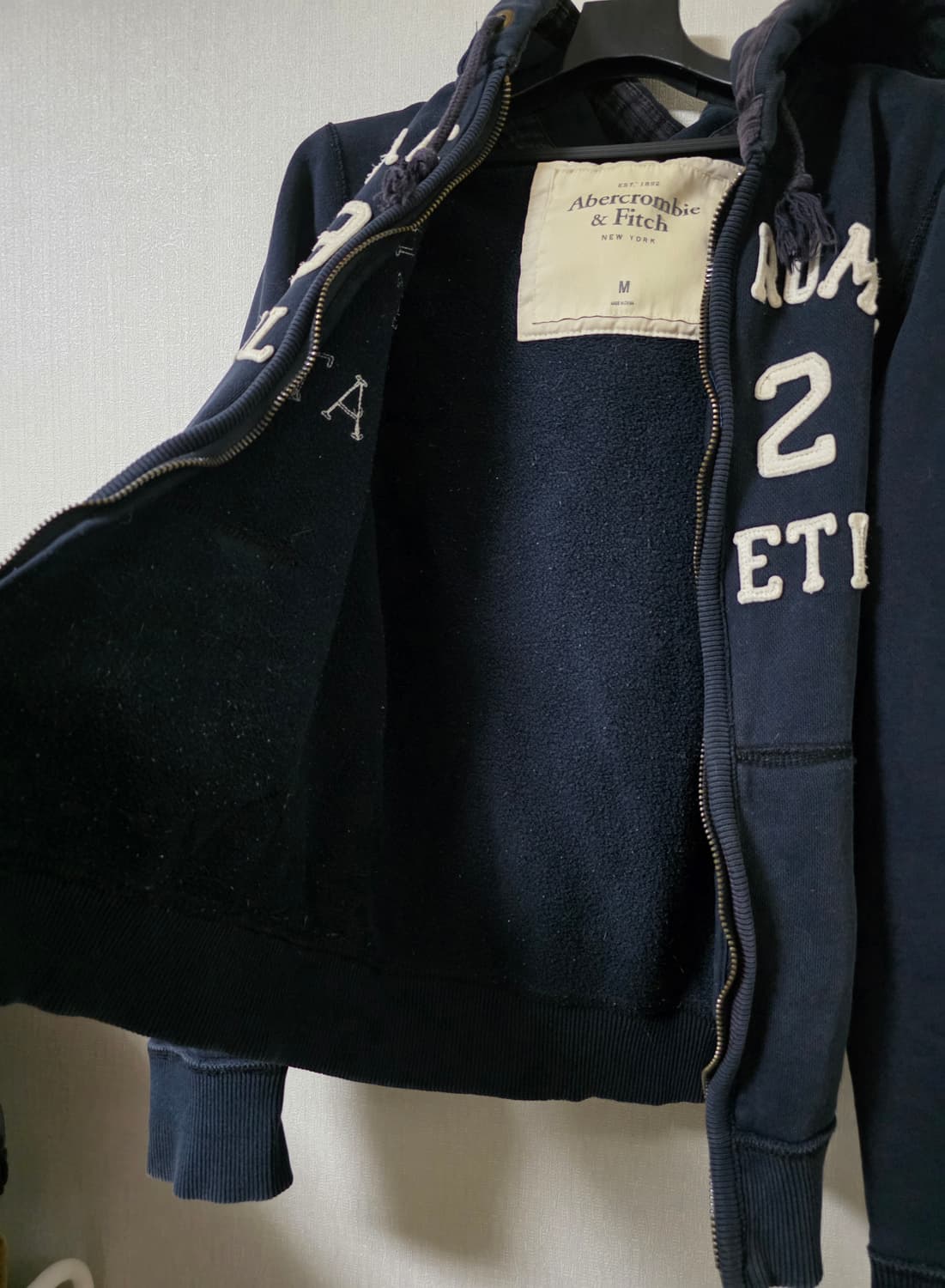 아베크롬비 네이비 후드집업 M 상품이미지4
