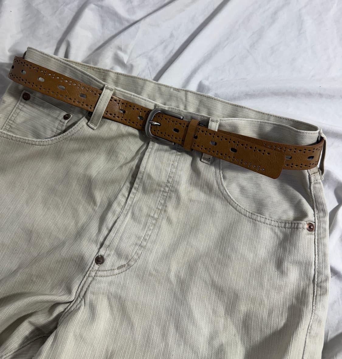 빈티지 펀칭 레더 벨트 상품이미지1