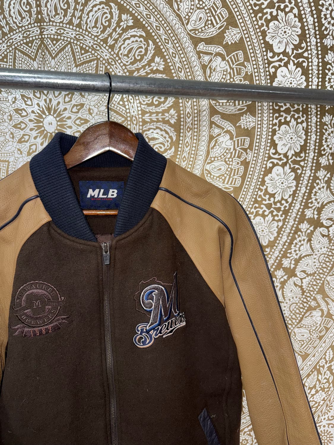 엠엘비 밀워키브루어스 바시티자켓  상품이미지4