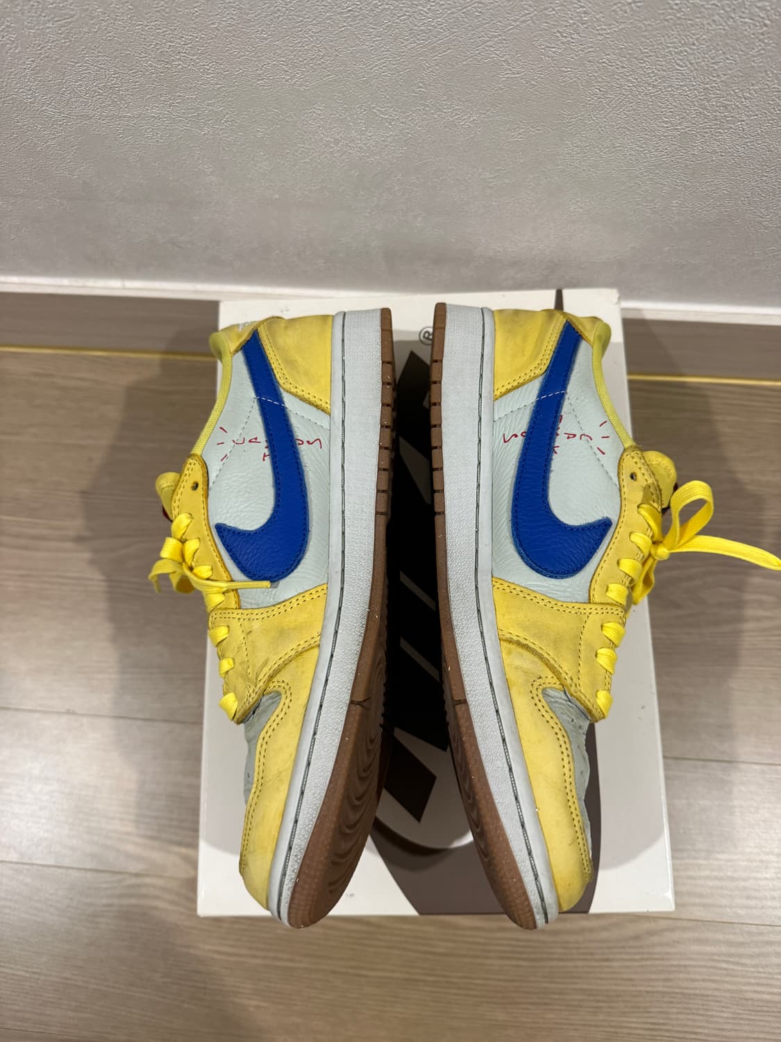 나이키 트래비스 스캇 조던 카나리 265 상품이미지3