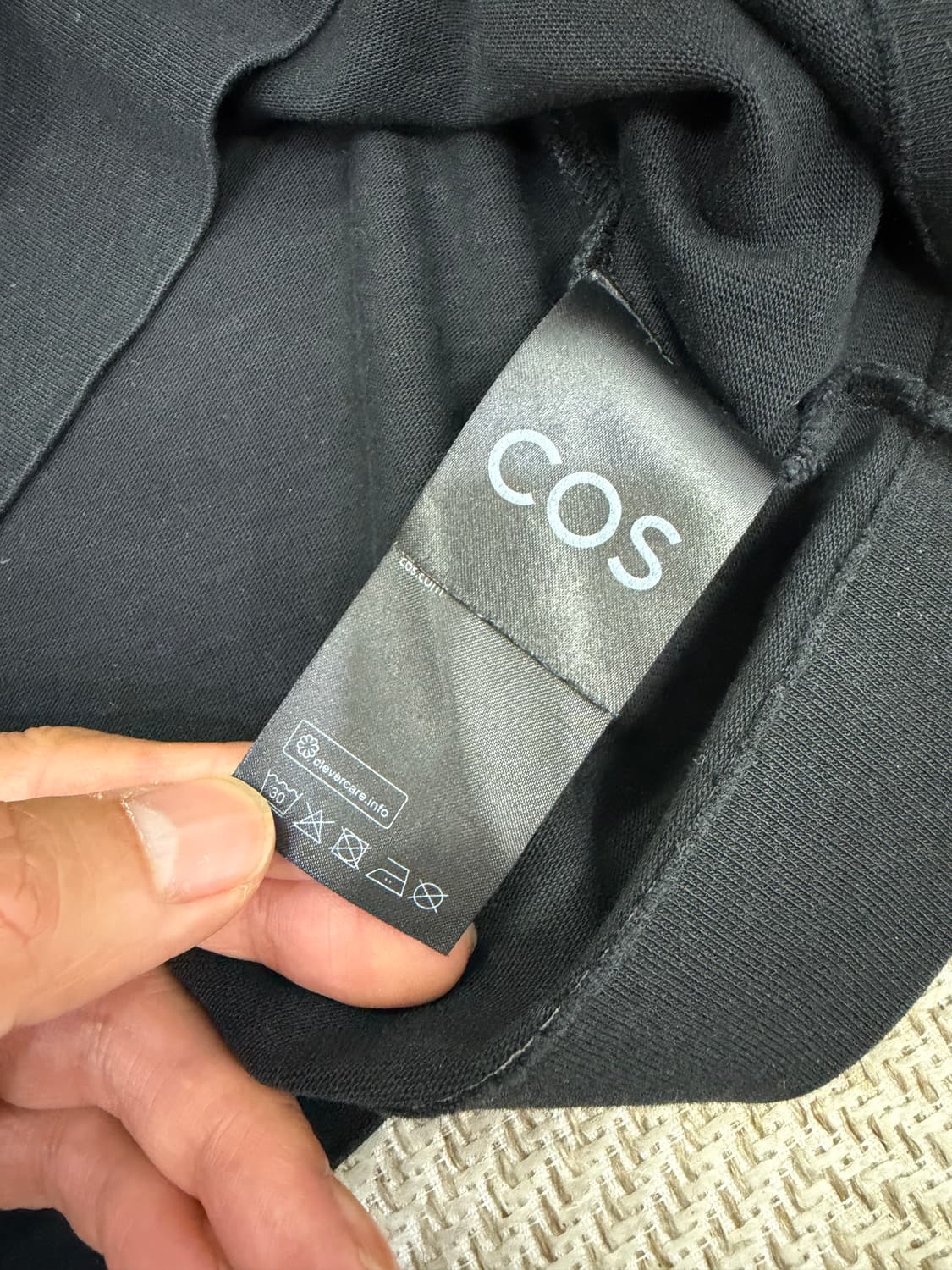 정품) COS 코스 여성 오버핏 크롭 반팔티 L 상품이미지6