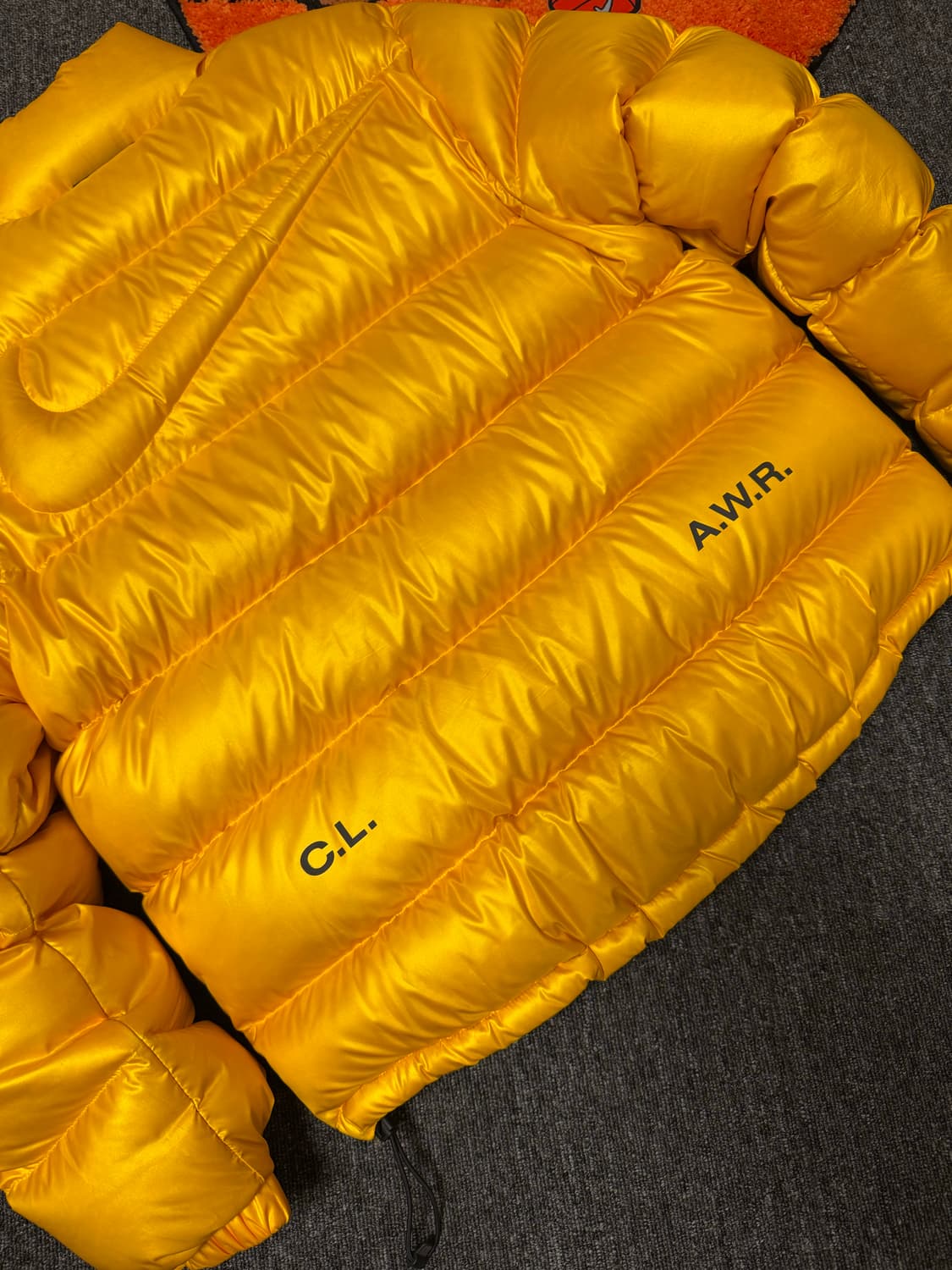 [L] 나이키 X 드레이크 녹타 패딩 유니버시티 골드 상품이미지7