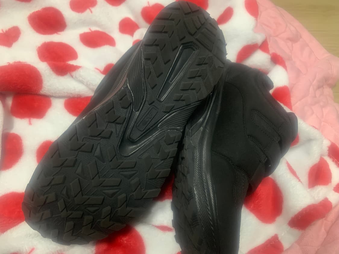 방한방수 트레킹화 판매합니다 상품이미지4