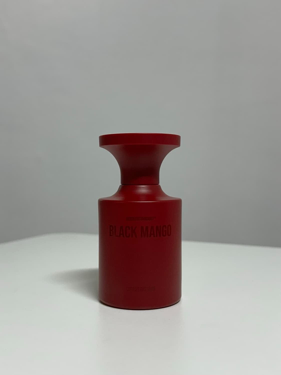 본투스탠드아웃 블랙 망고 50ml 국문택 상품이미지1