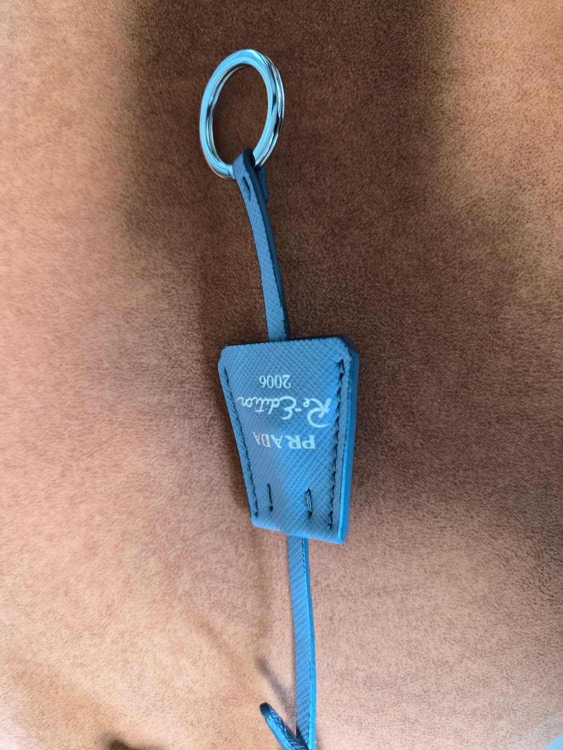 프라다 리에디션  상품이미지4