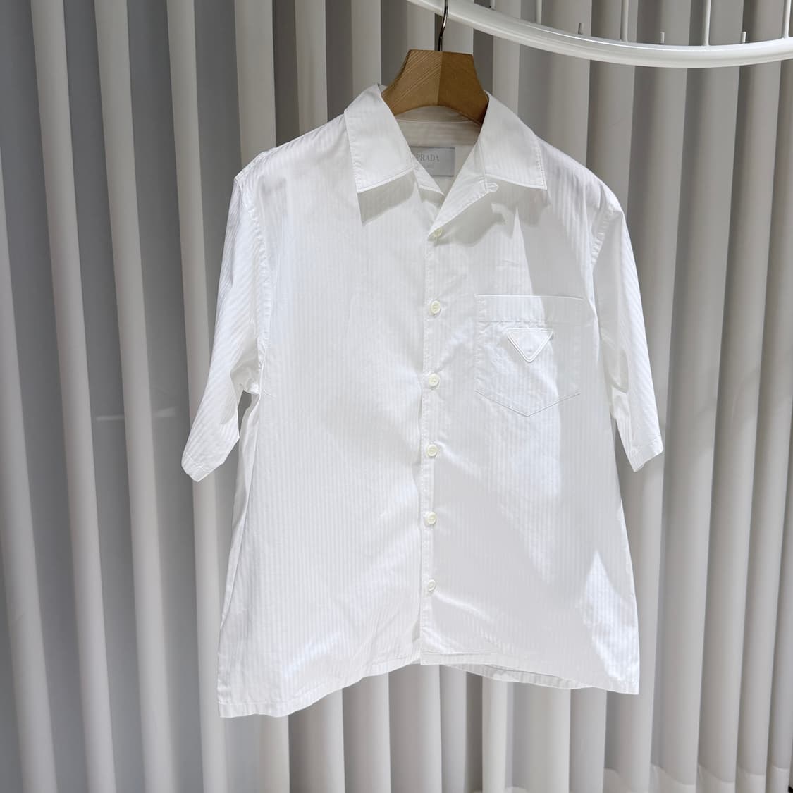 (S+/M) / 프라다 숏슬리브 코튼 화이트 반팔셔츠 상품이미지3