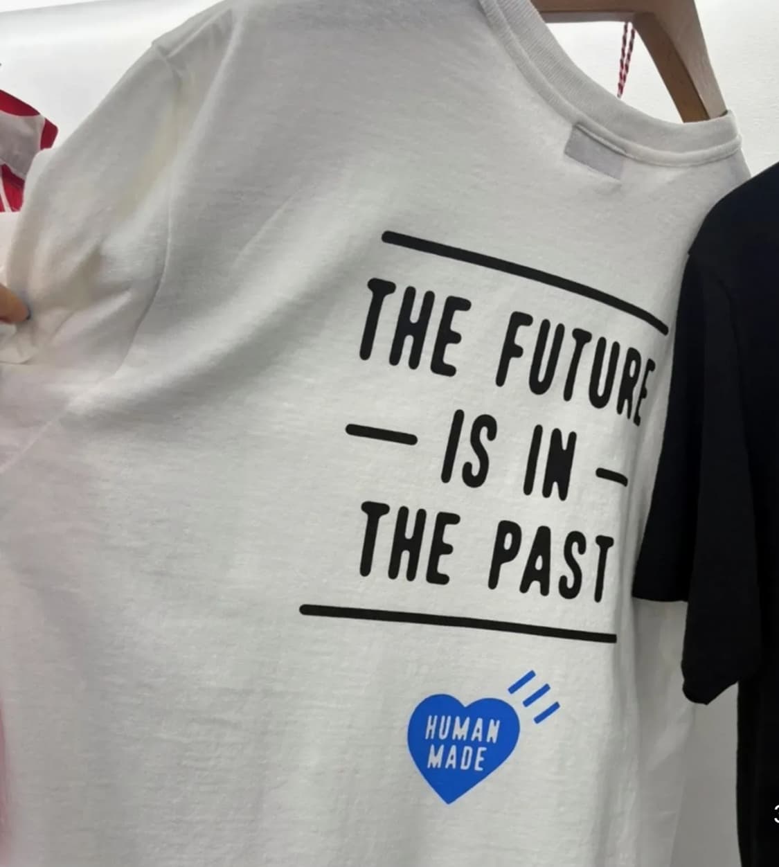 휴먼메이드 하라주쿠 오프라인매장 한정판 블루하트 포켓티 상품이미지2