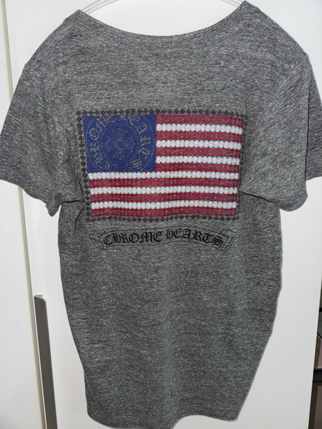 크롬하츠 아메리칸 대거 티셔츠 그레이 상품이미지2