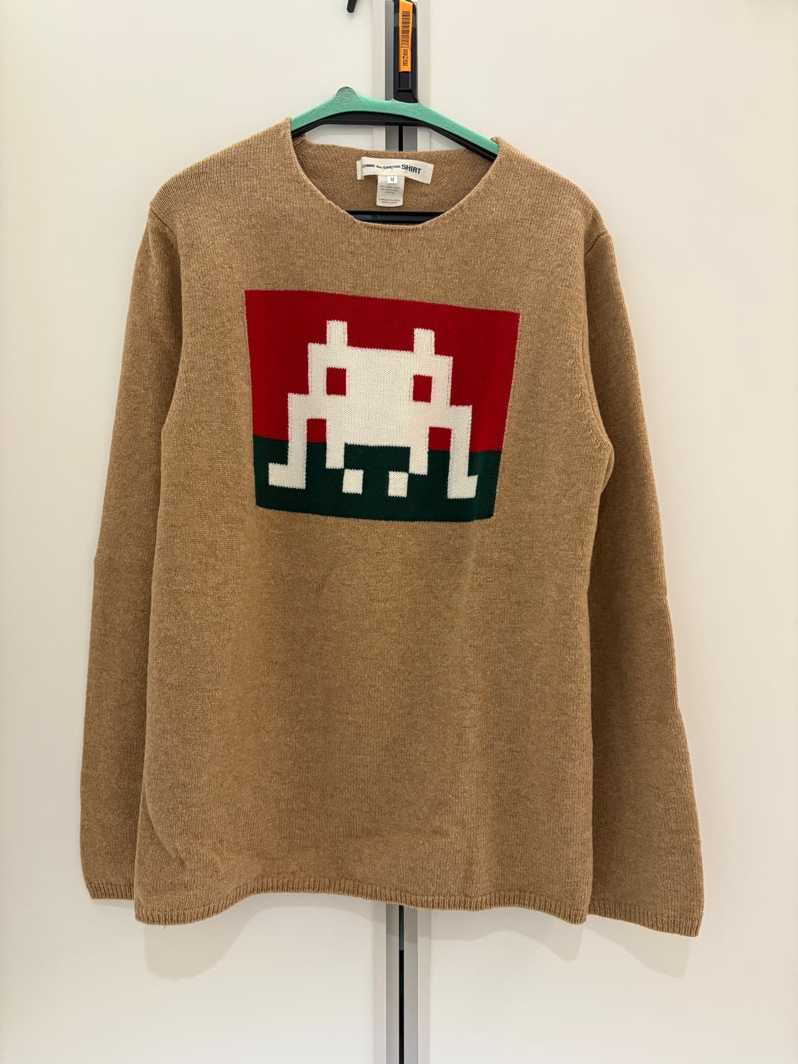 꼼데가르송 셔츠라인 인베이더니트 M 상품이미지2