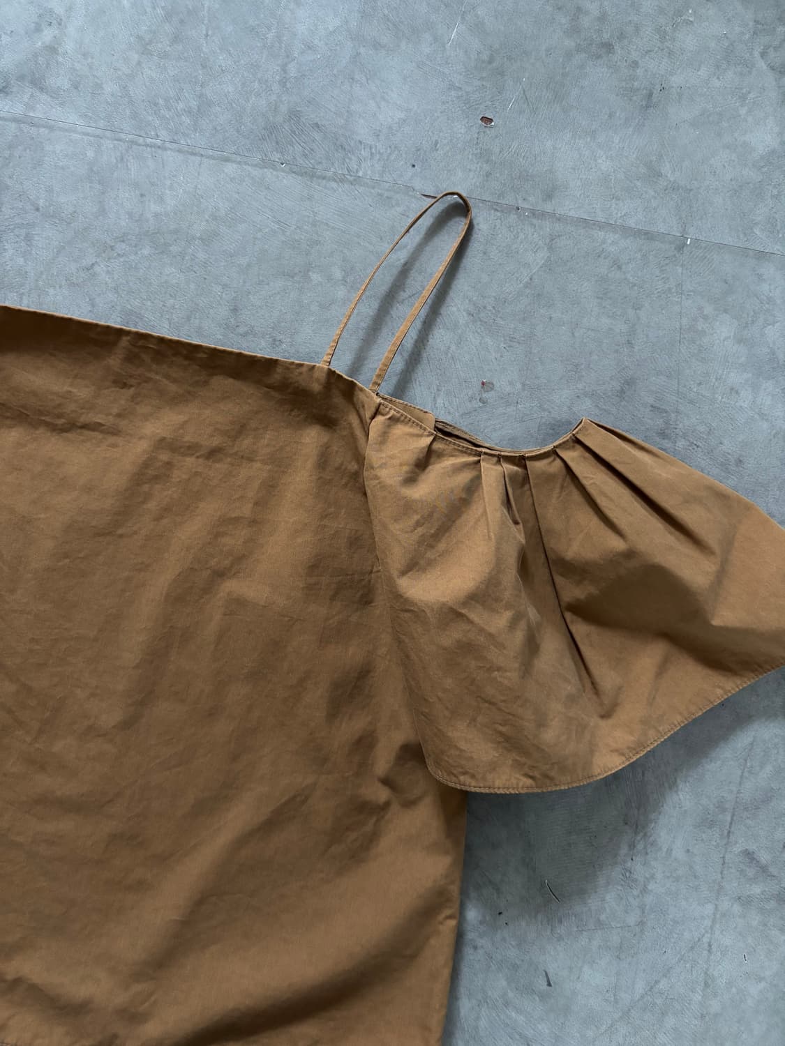 Fendi 펜디 브라운 숄더 스트랩 블라우스 상품이미지3