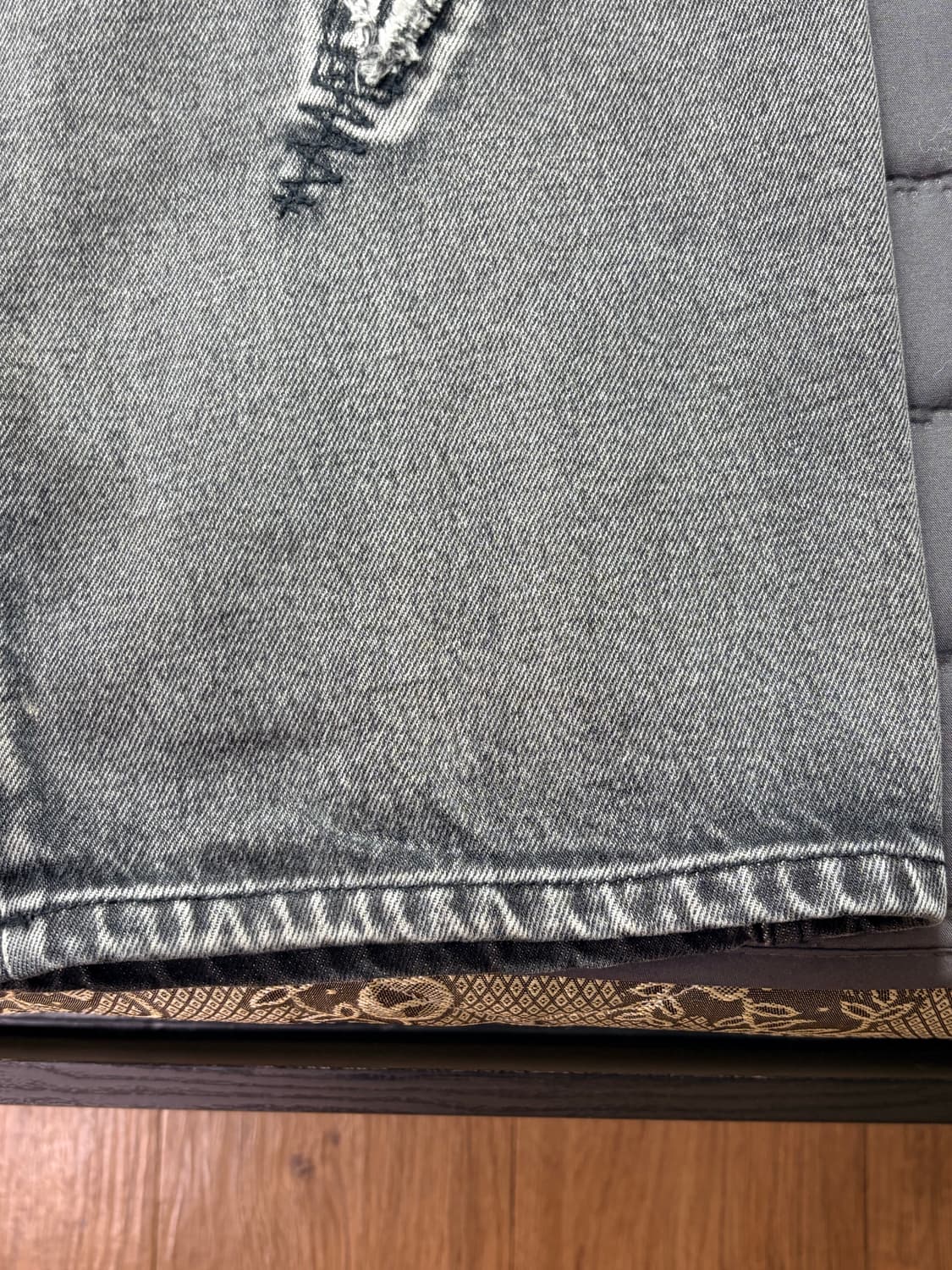 떠그클럽 트라이벌 팬츠 2size 상태 좋음 상품이미지3