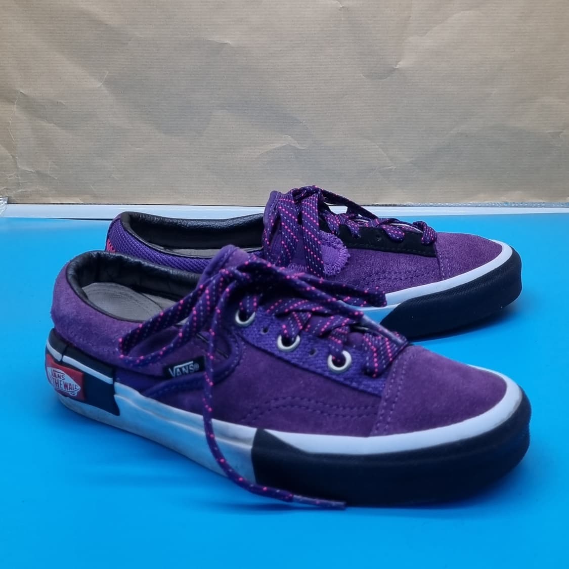 반스 퍼플 스니커즈 220 상품이미지1