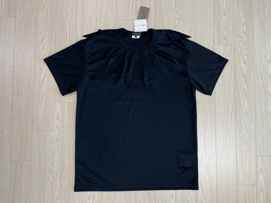 꼼데가르송 옴므 플러스 서레이티드 카라 티셔츠 AD2022 상품이미지1