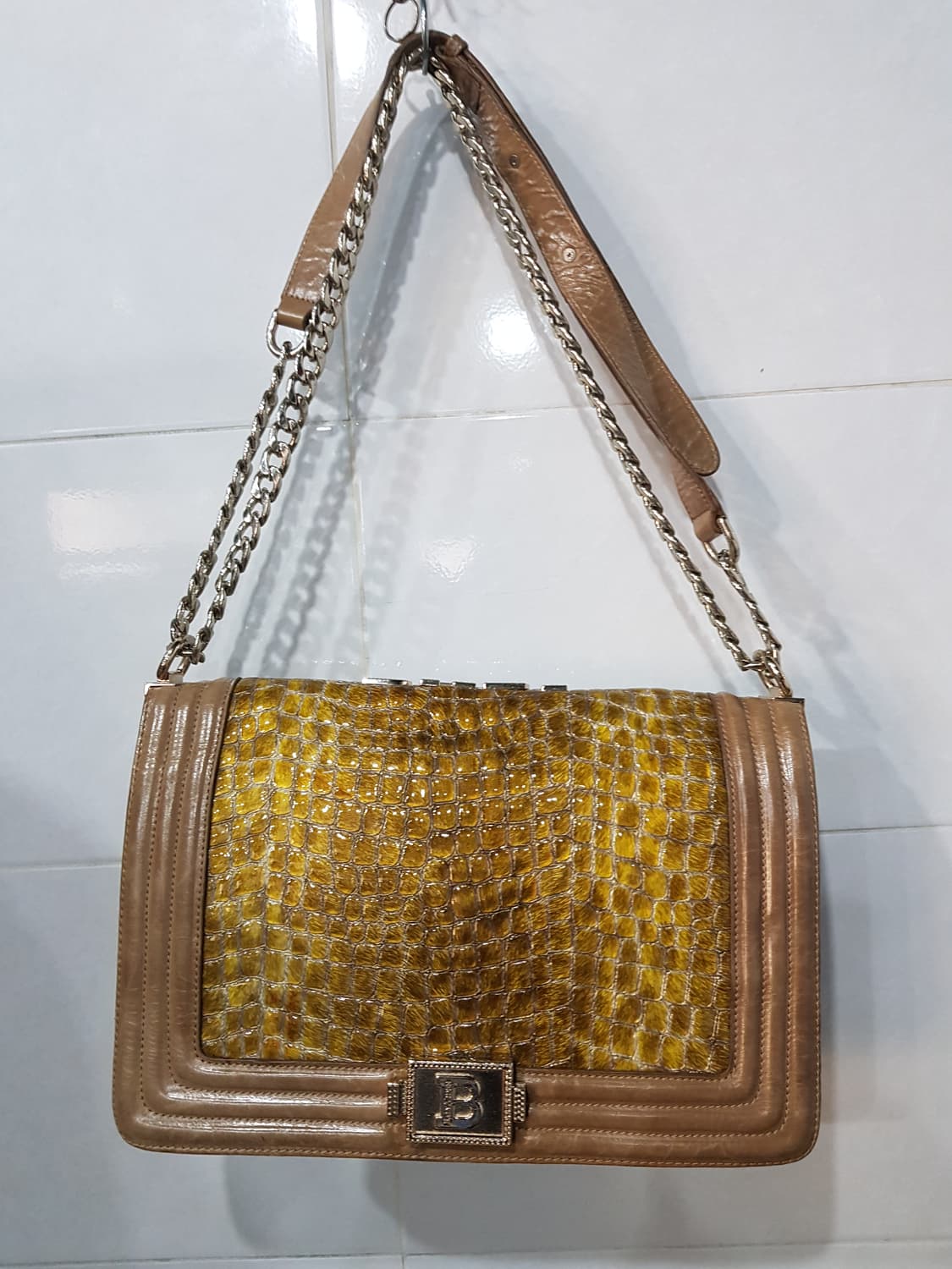 발리 여성 체인 숄더백(정품) 상품이미지1