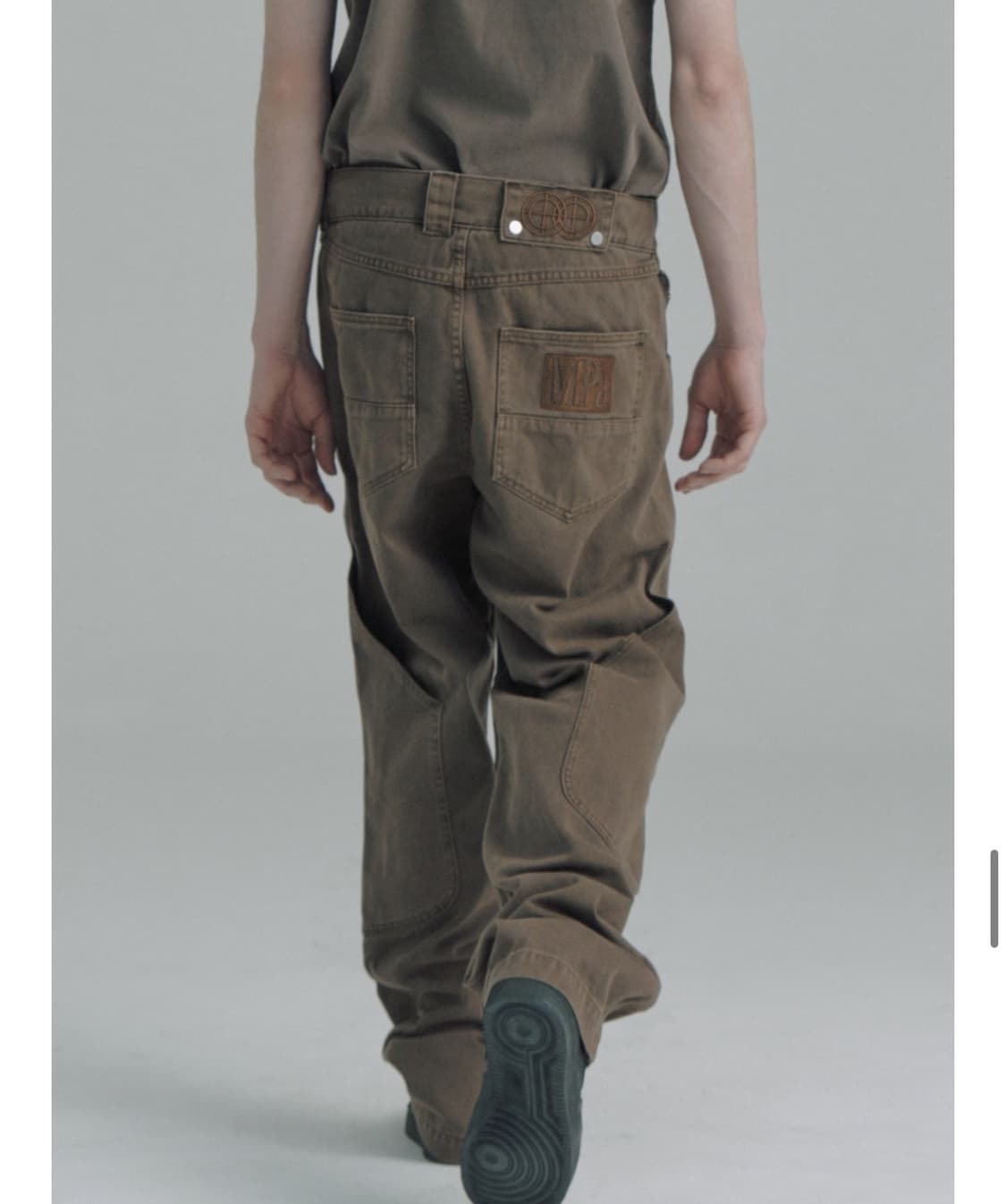 플라스틱프로덕트 MPa CALF POCKET PANTS (BROWN) 상품이미지1