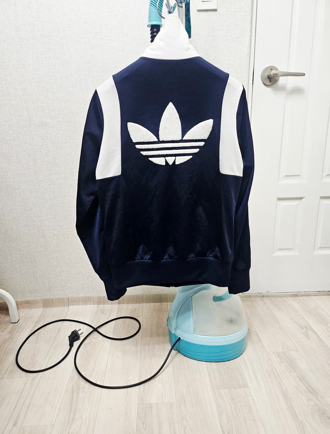 (95)M☆우주매물☆ 아디다스 파이어버드 설윤[화이트네이비]트랙탑져지 상품이미지7