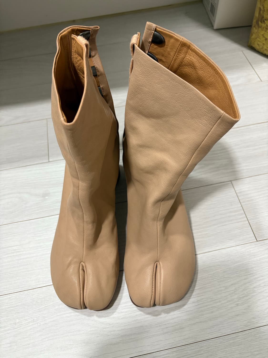 메종마르지엘라 타비 부츠 38사이즈 새상품 상품이미지1