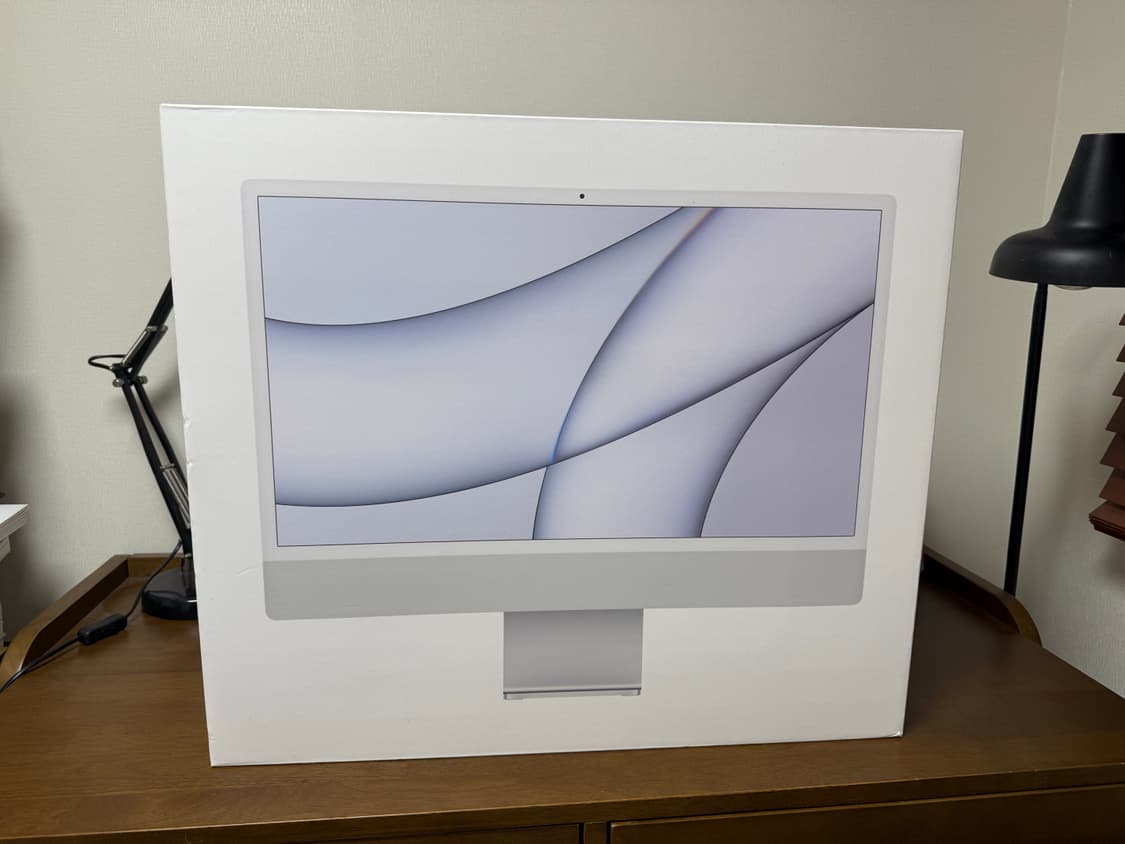 아이맥 M1 24인치 256GB 실버 + 박스포함 상품이미지1