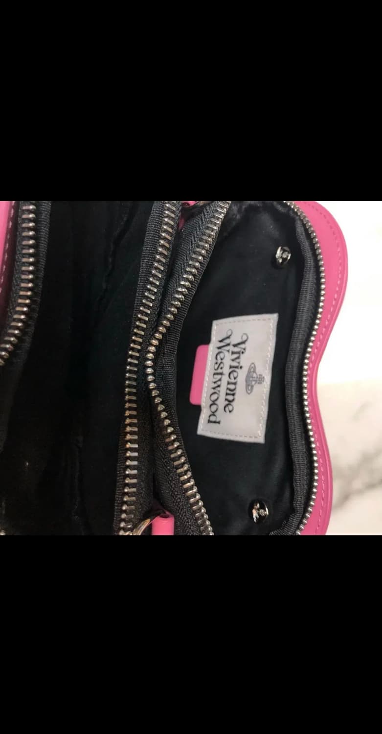 비비안웨스트우드 루이즈 하트 가방 상품이미지4