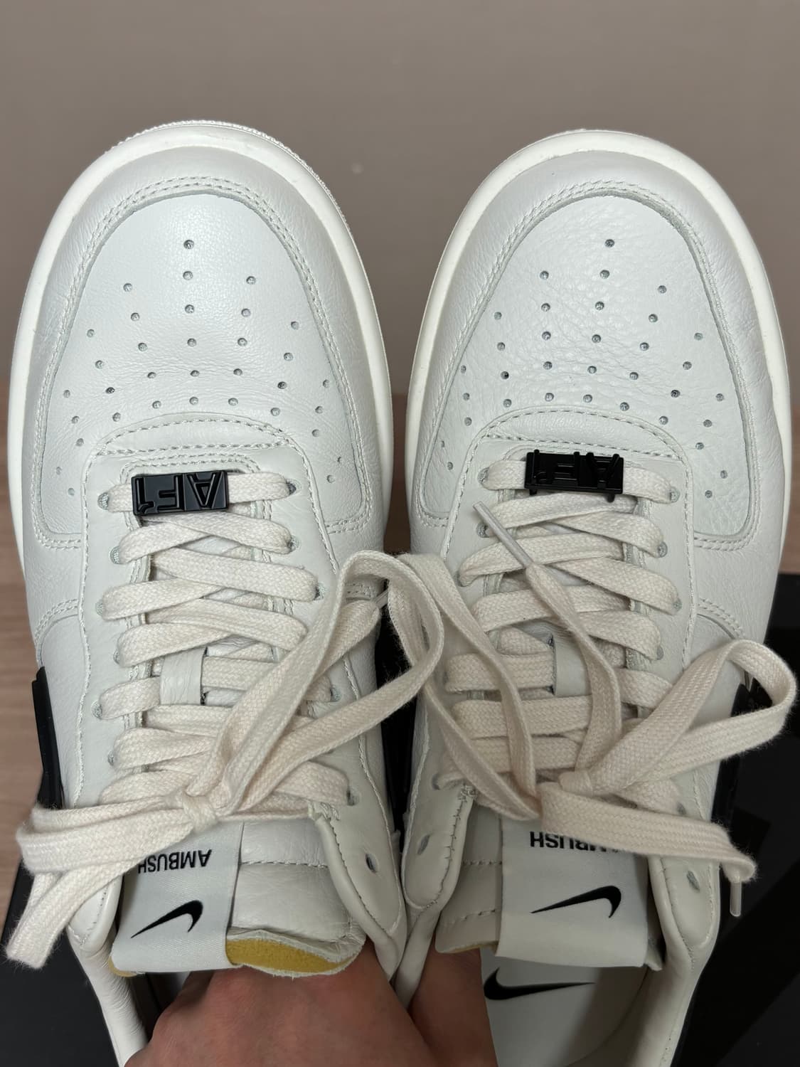 나이키 엠부쉬 에어포스 1  [260] 상품이미지6