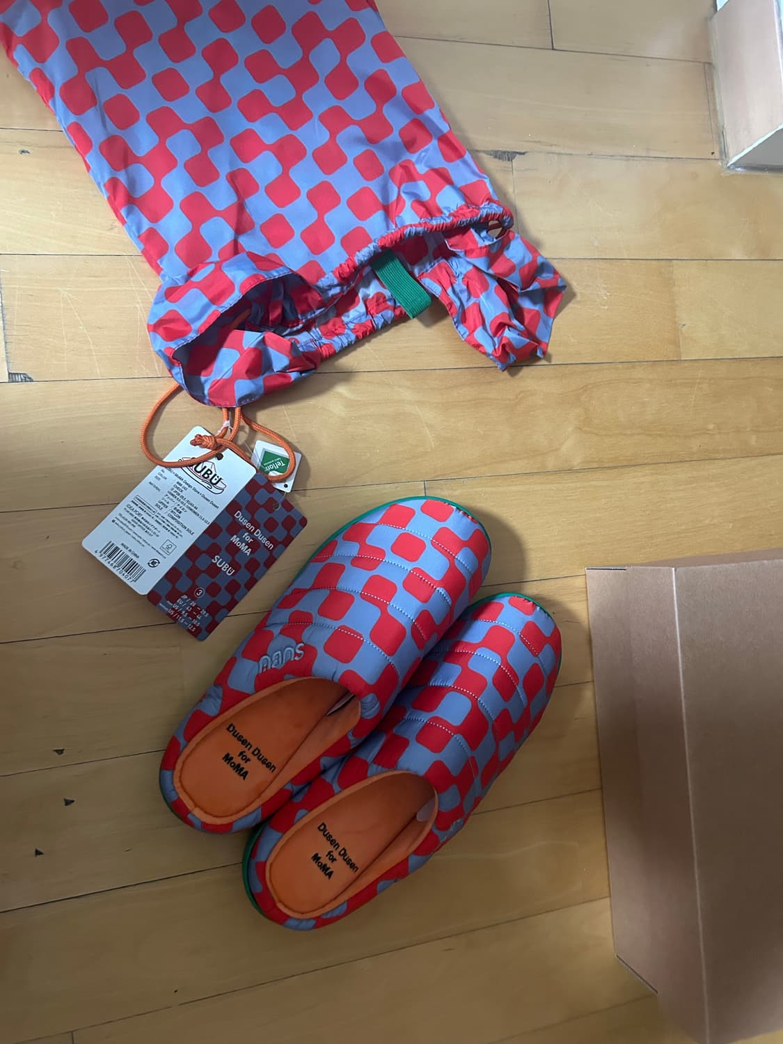 SUBU x 두센 두센 모마 콜라보 슬리퍼 상품이미지2