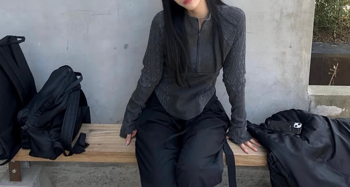Hyein Seo HALF-ZIP RAGLAN 상품이미지2