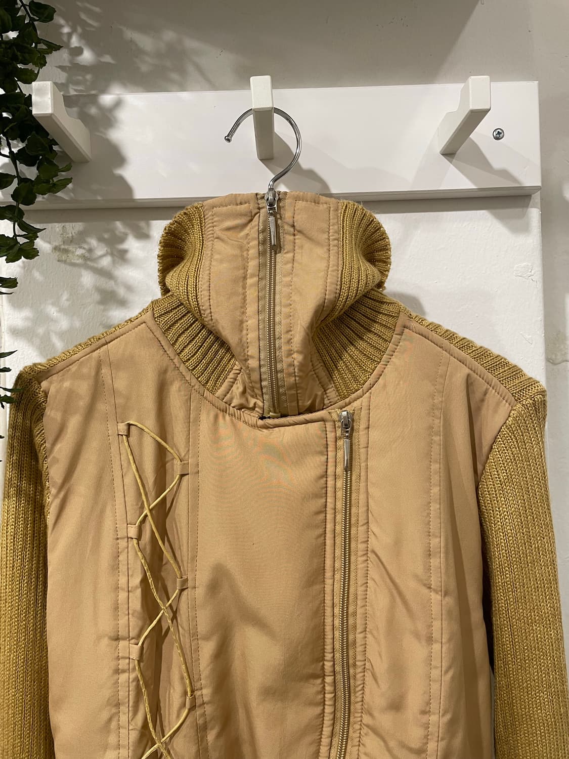 Knit-Sleeve Highneck Puffer 상품이미지8