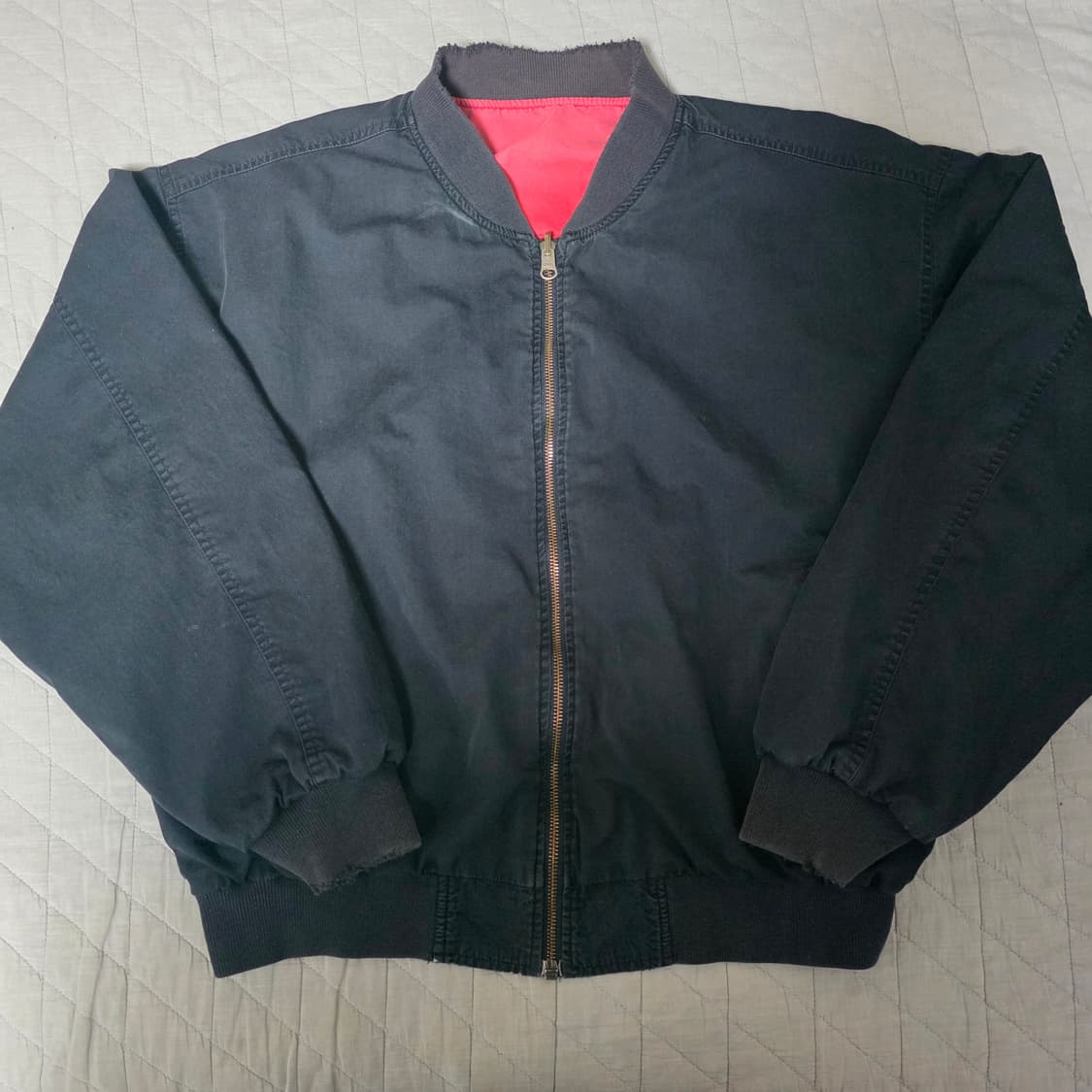 [L] 90s 빈티지 말보로 리버시블 봄버 자켓 블랙/레드 썬페이드 상품이미지3