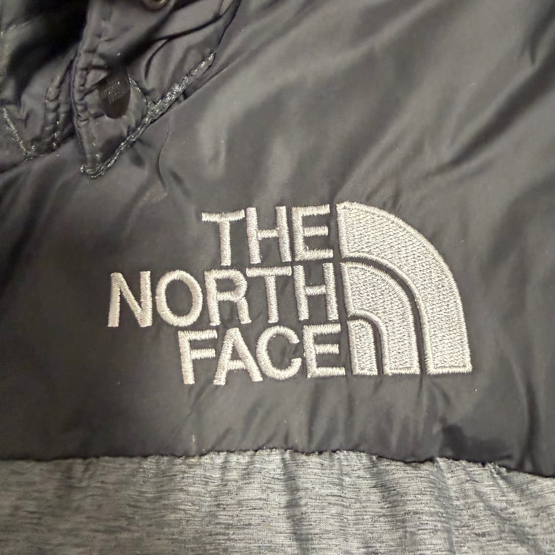 노스페이스 700 패딩 차콜그레이 85 상품이미지3