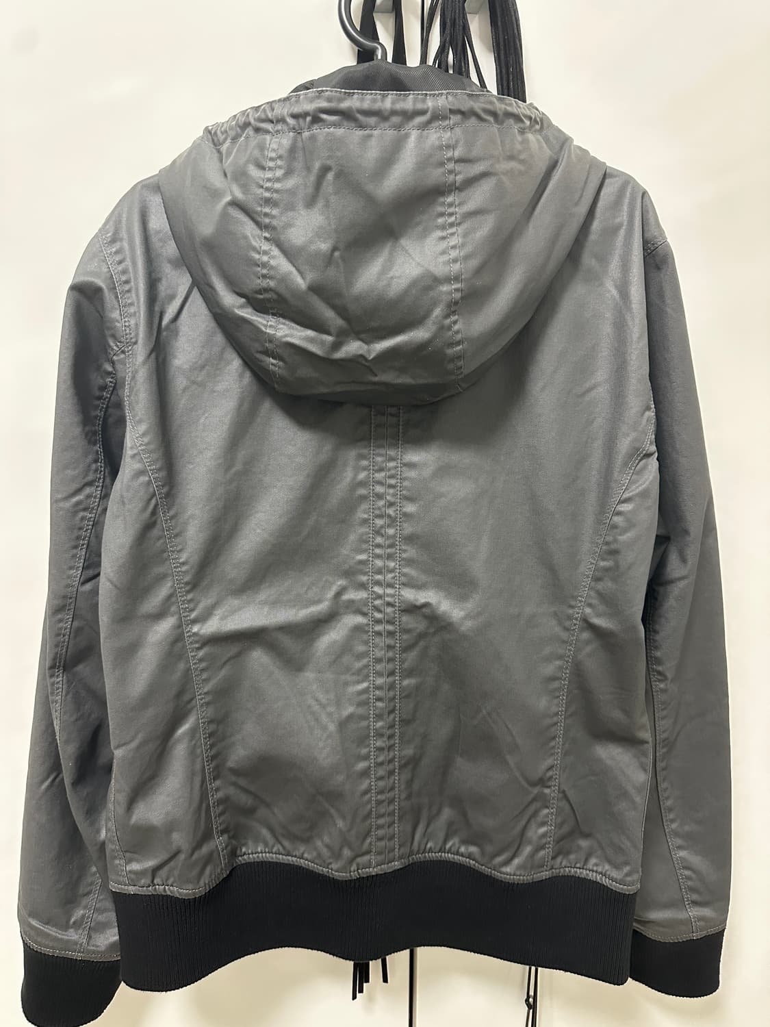 유니클로 하이넥 후드 자켓 상품이미지3