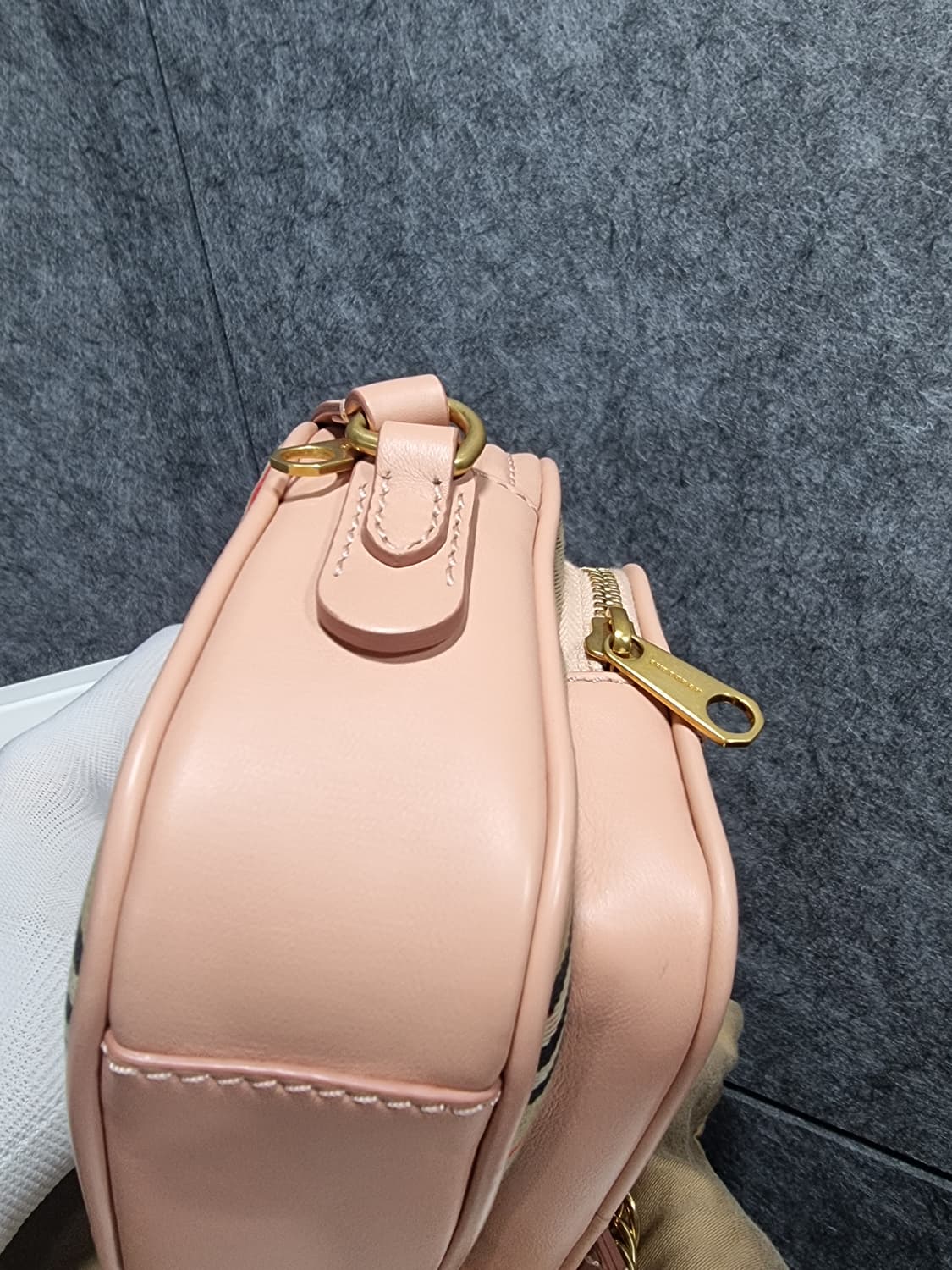 버버리 빈티지 체크 코튼 핑크 링크 체인 카메라백 상품이미지3