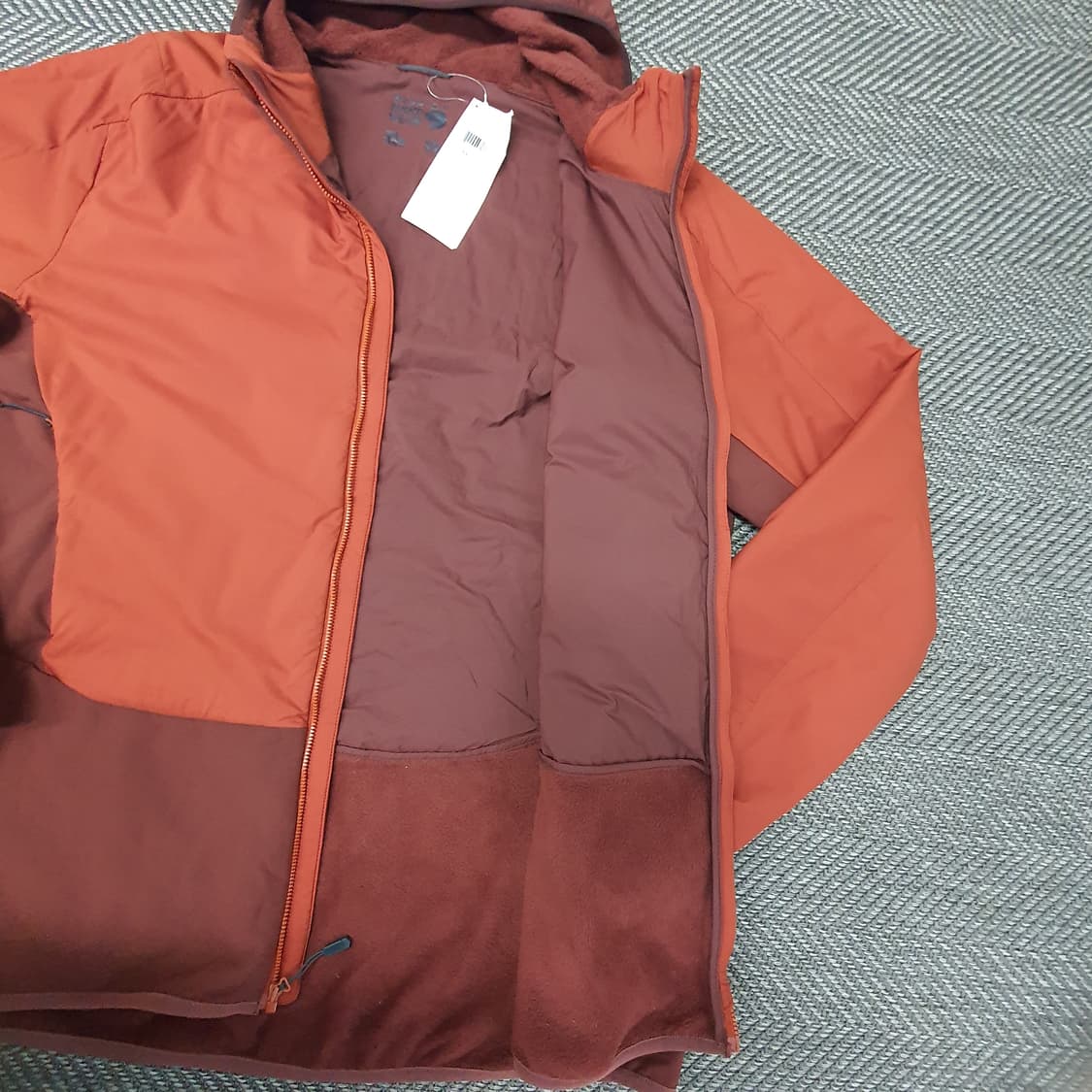 미착용 마운틴하드웨어 간절기 후드집업 남자115 상품이미지5