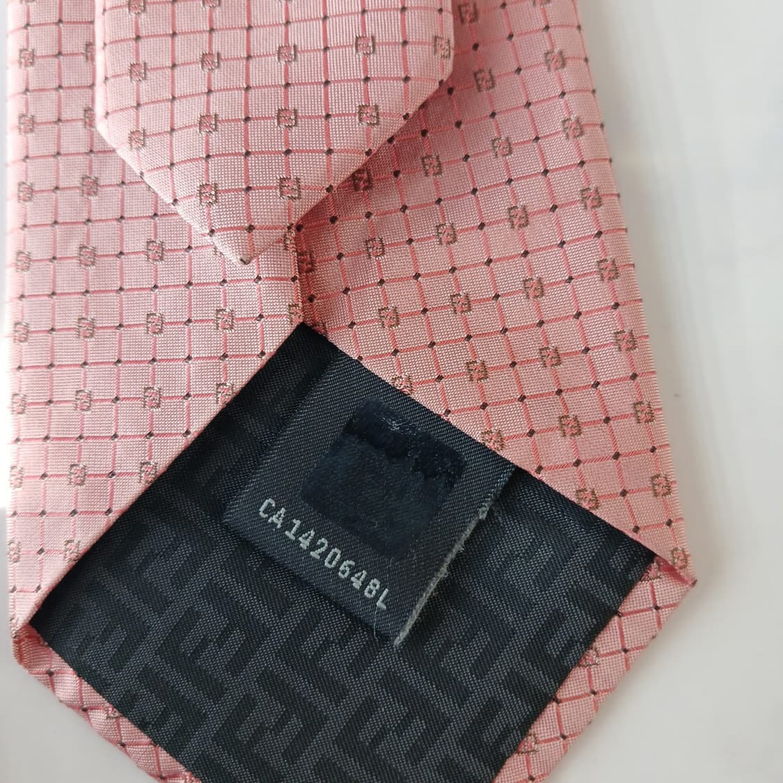 펜디 실크 핑크 자카드 로고 넥타이 8cm A등급 A19484 상품이미지10