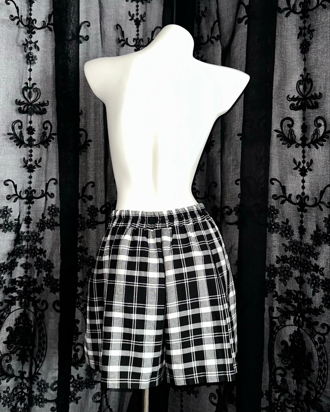 black checkered pleated skirt 상품이미지2