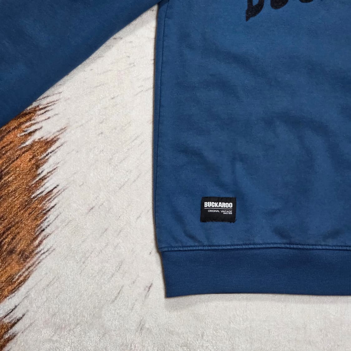 버커루 약기모 딥블루 레터링 맨투맨 상품이미지3