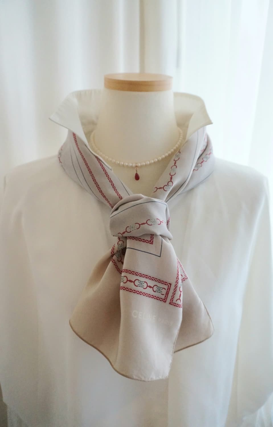 셀린느 실크 스카프 상품이미지1