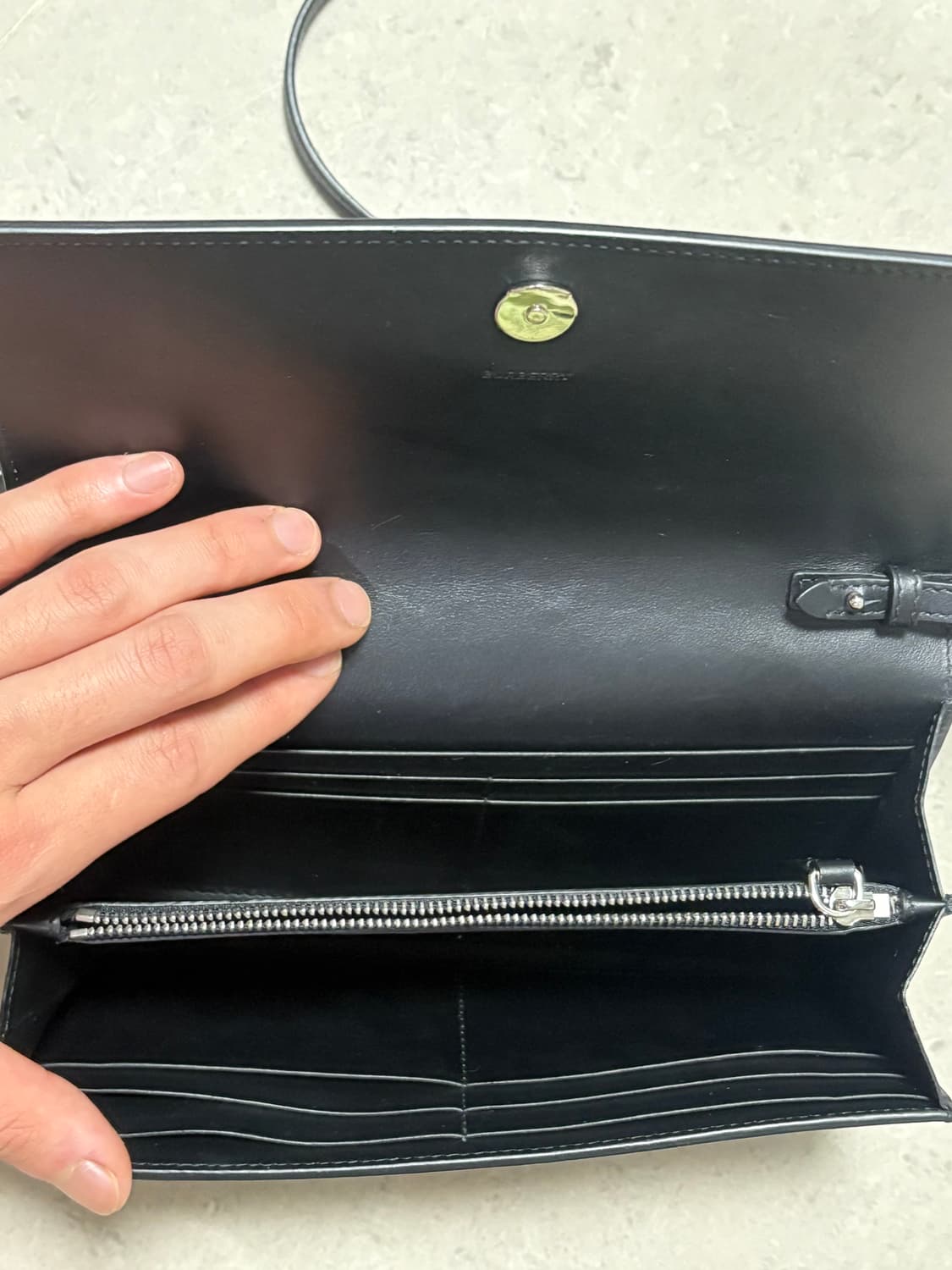 버버리 크로스백 상품이미지5