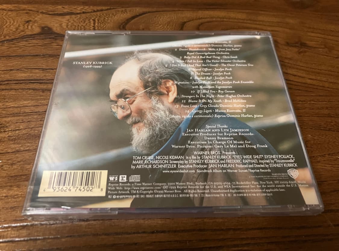 스탠리큐브릭 영화 아이즈 와이드 셧 OST 라이센스 초판 미개봉 CD 상품이미지7