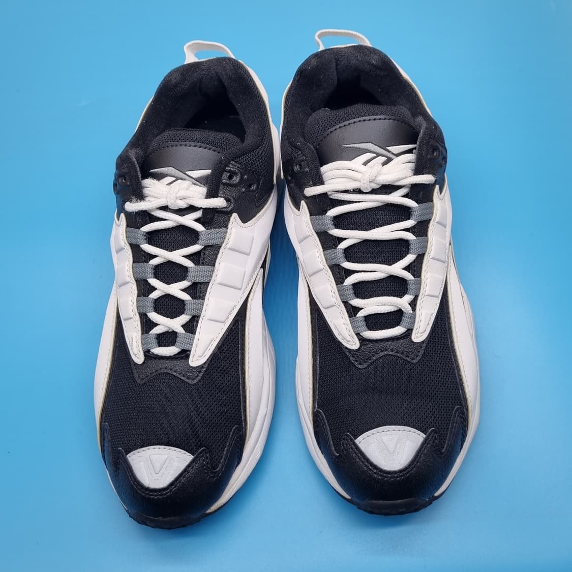 리복 인터벌96 남성운동화260  상품이미지2