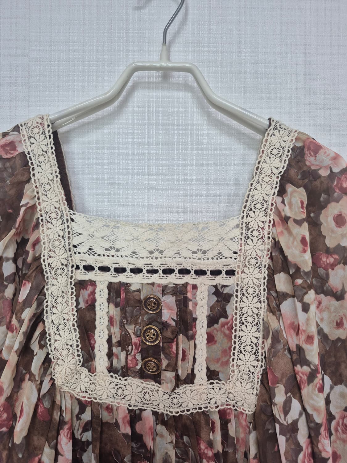 리즈리사 수선템 브라운 앤틱꽃무늬 쉬폰 튜닉 상품이미지3