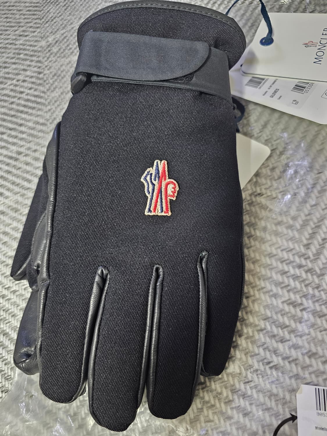 몽클레어 그레노블 장갑 (새상품) 상품이미지2