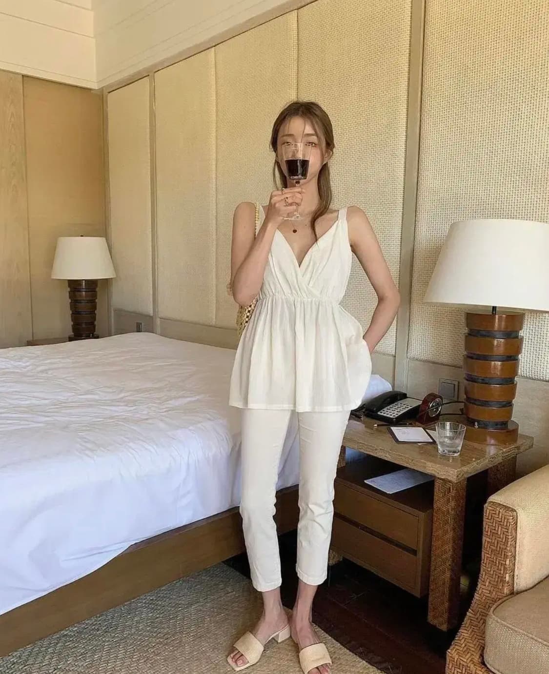 모코블링 린넨 나시 블라우스, 슬리브리스 상품이미지4