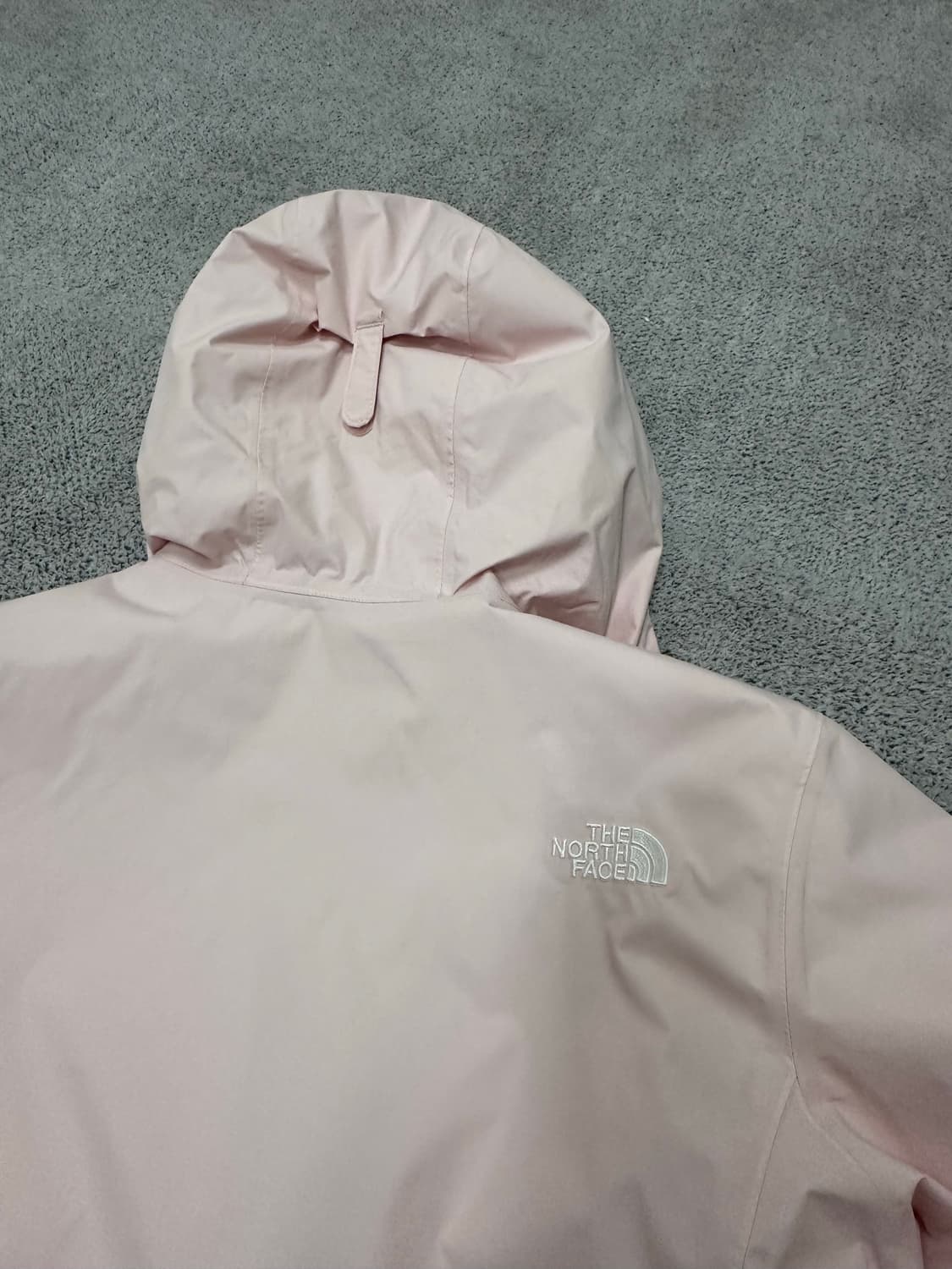 유일매물 노스페이스 베이비핑크 바람막이 상품이미지3