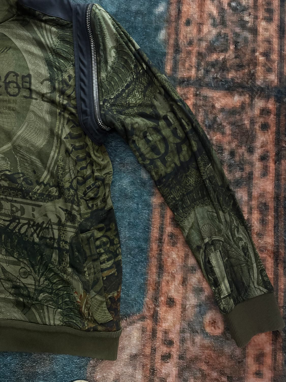 TTF✳️2017 지방시 리카르도 티시 달러 카모 후드 집업 상품이미지5