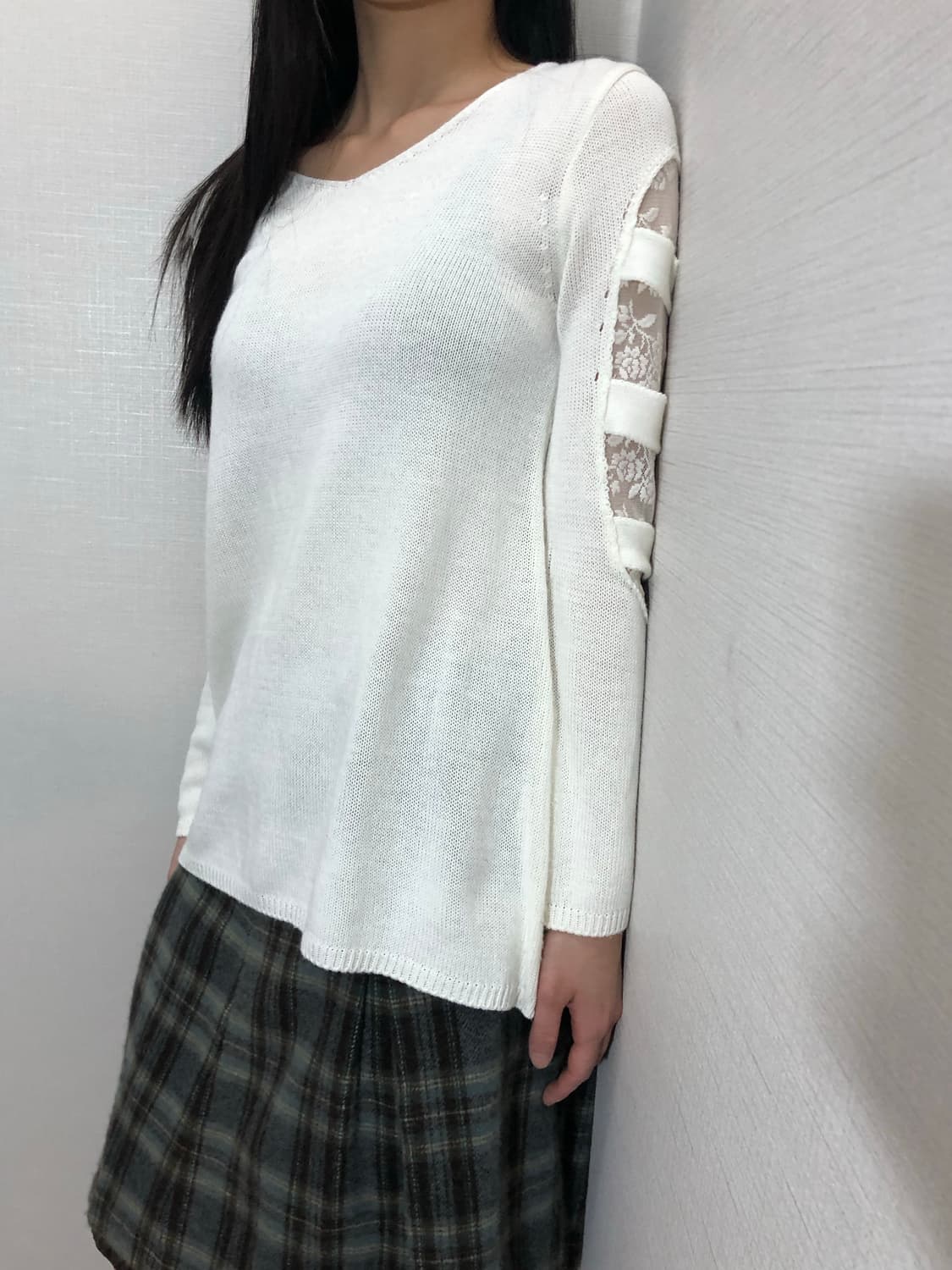 빈티지 화이트 플로럴 레이스 컷아웃 니트 상품이미지1