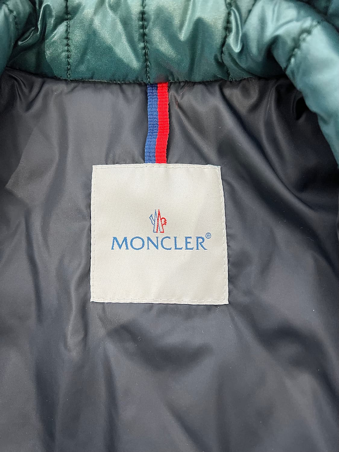 몽클레르 그린 화이트 다이아 퀼팅 덕 바이커 푸퍼 자켓 상품이미지7